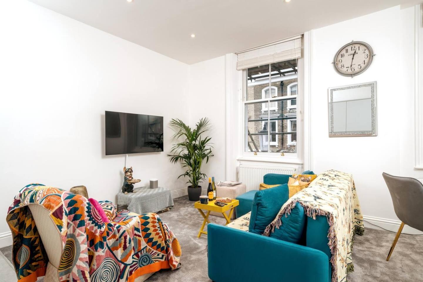 Niru Experience Elegant In Kensington Apartment *